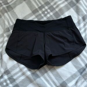 Black Lululemon Speed Up Shorts 2.5” size 2